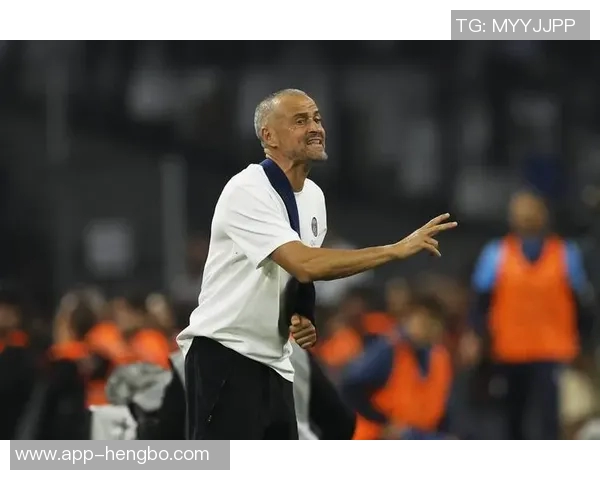 恩里克坚定支持舍瓦利耶:球从后卫双腿间飞过我们对他的表现充满信心